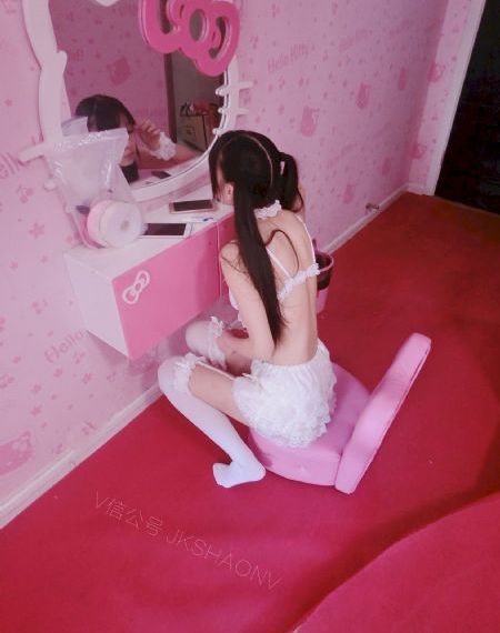 裤袜视界免费观看